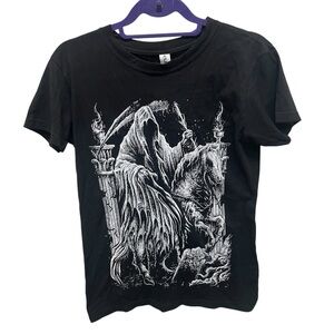 Vampire Freaks Death Reaper tshirt women’s slim fit medium/large